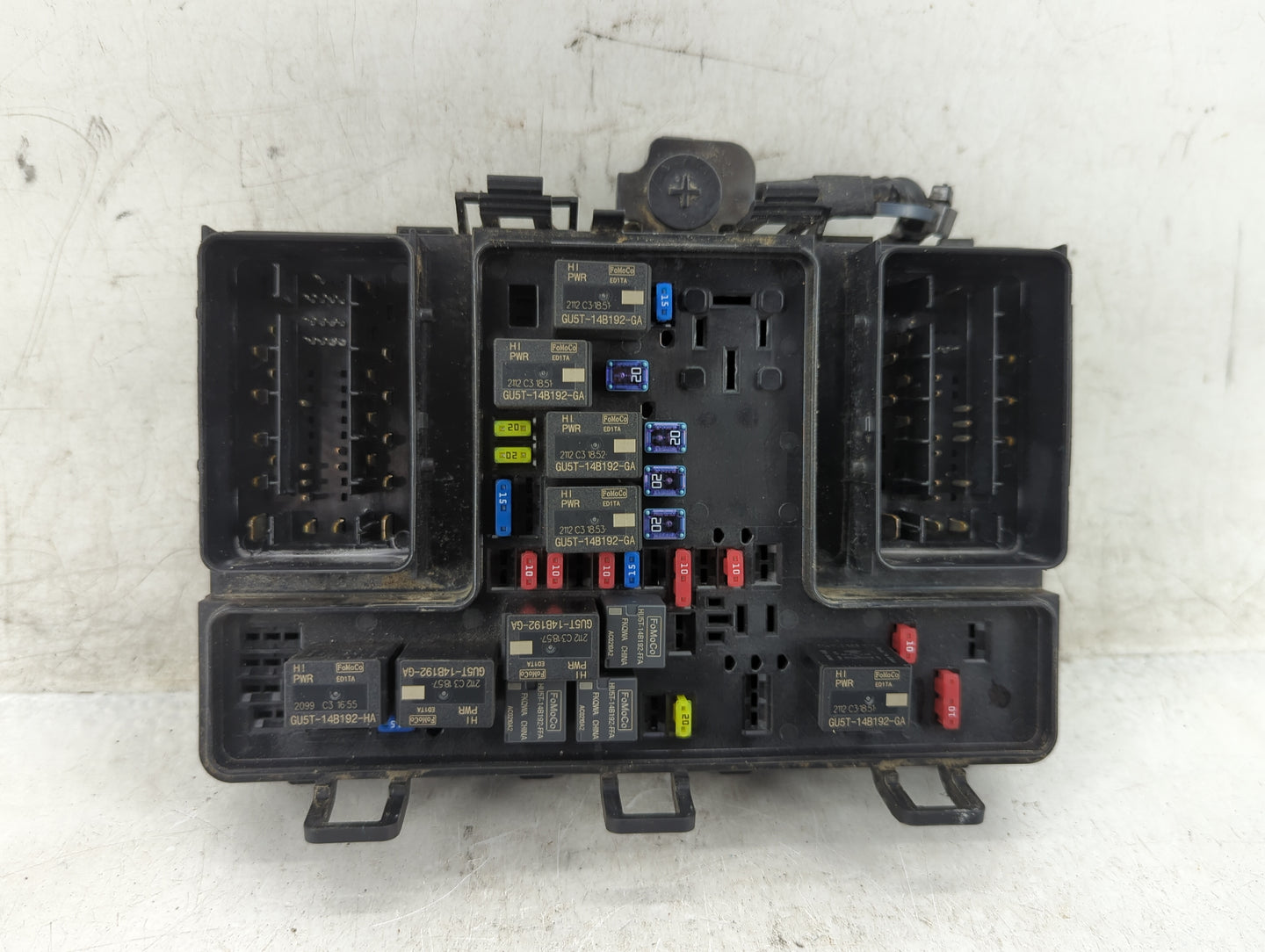 2019-2020 Ford Edge Fusebox Fuse Box Panel Relay Module P/N:G2GT14A075AA Fits Fits 2019 2020 OEM Used Auto Parts - Oemusedau