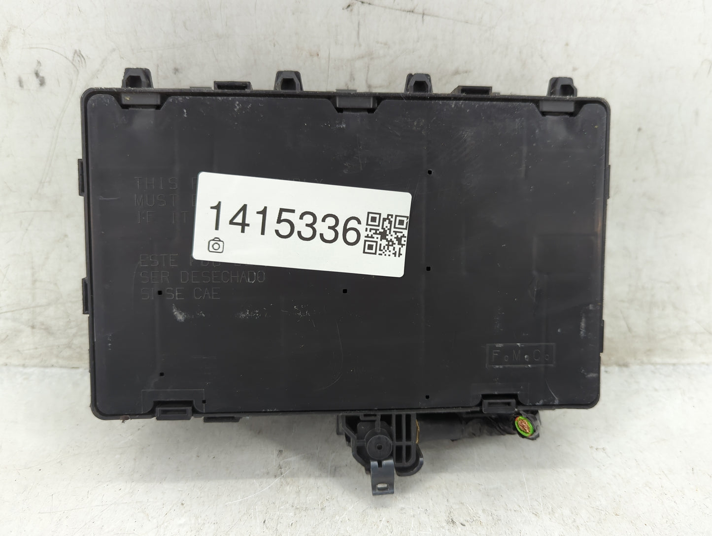 2019-2020 Ford Edge Fusebox Fuse Box Panel Relay Module P/N:G2GT14A075AA Fits Fits 2019 2020 OEM Used Auto Parts - Oemusedau