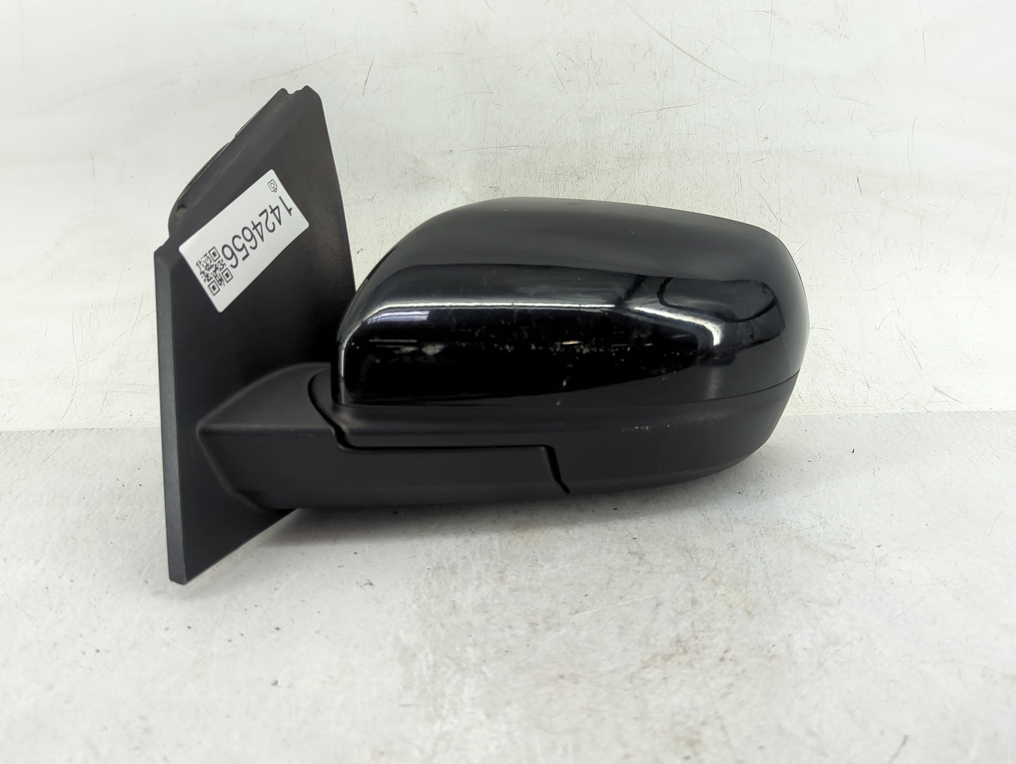 2019-2020 Ford Edge Driver Side View Mirror - Left Door Mirror OEM Used - Oemusedautoparts1.com