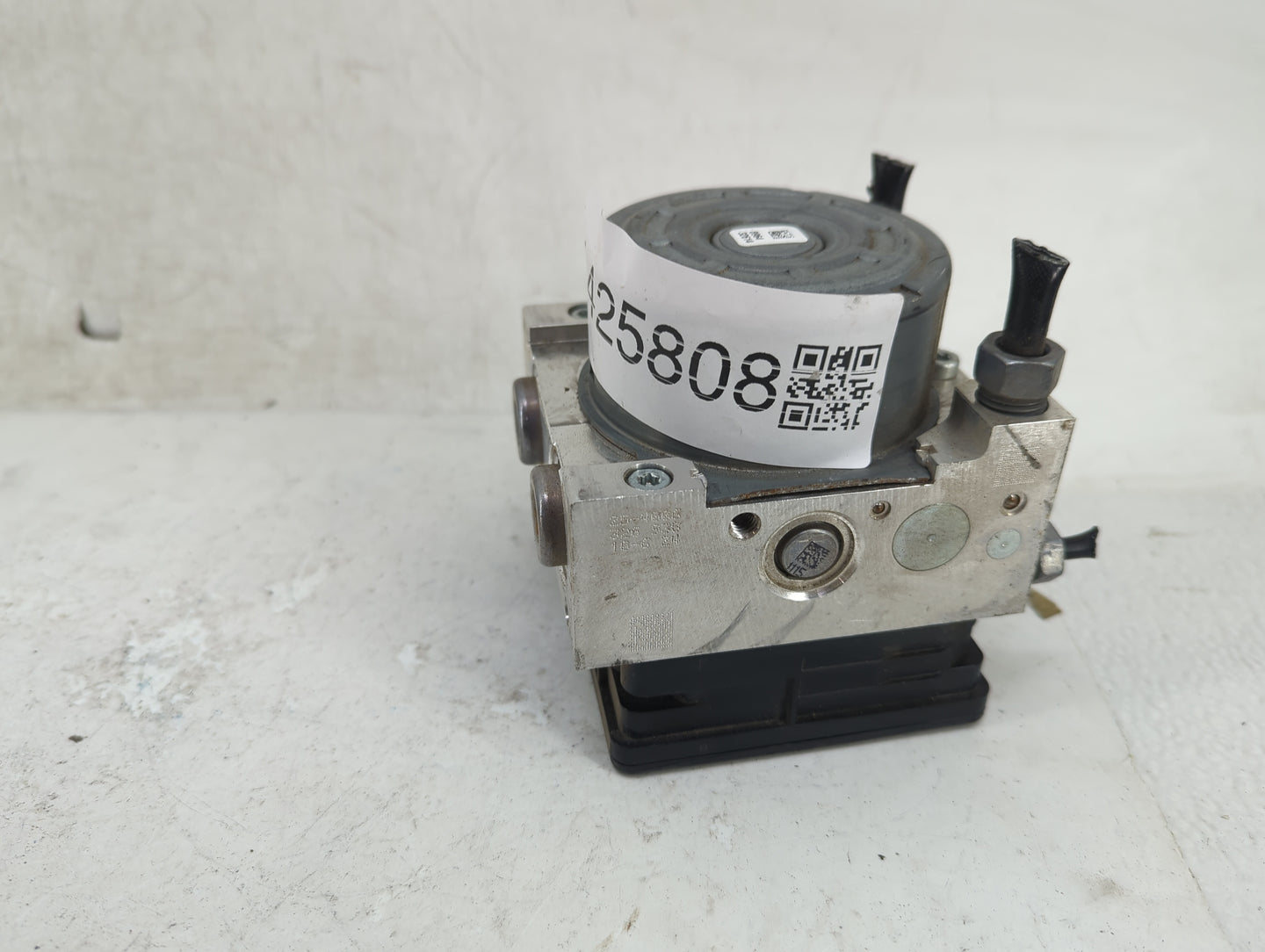 2019-2020 Ford Edge ABS Pump Control Module Replacement P/N:M2GC-2B373-BB 25.0220-1502.4 Fits Fits 2019 2020 OEM Used Auto P