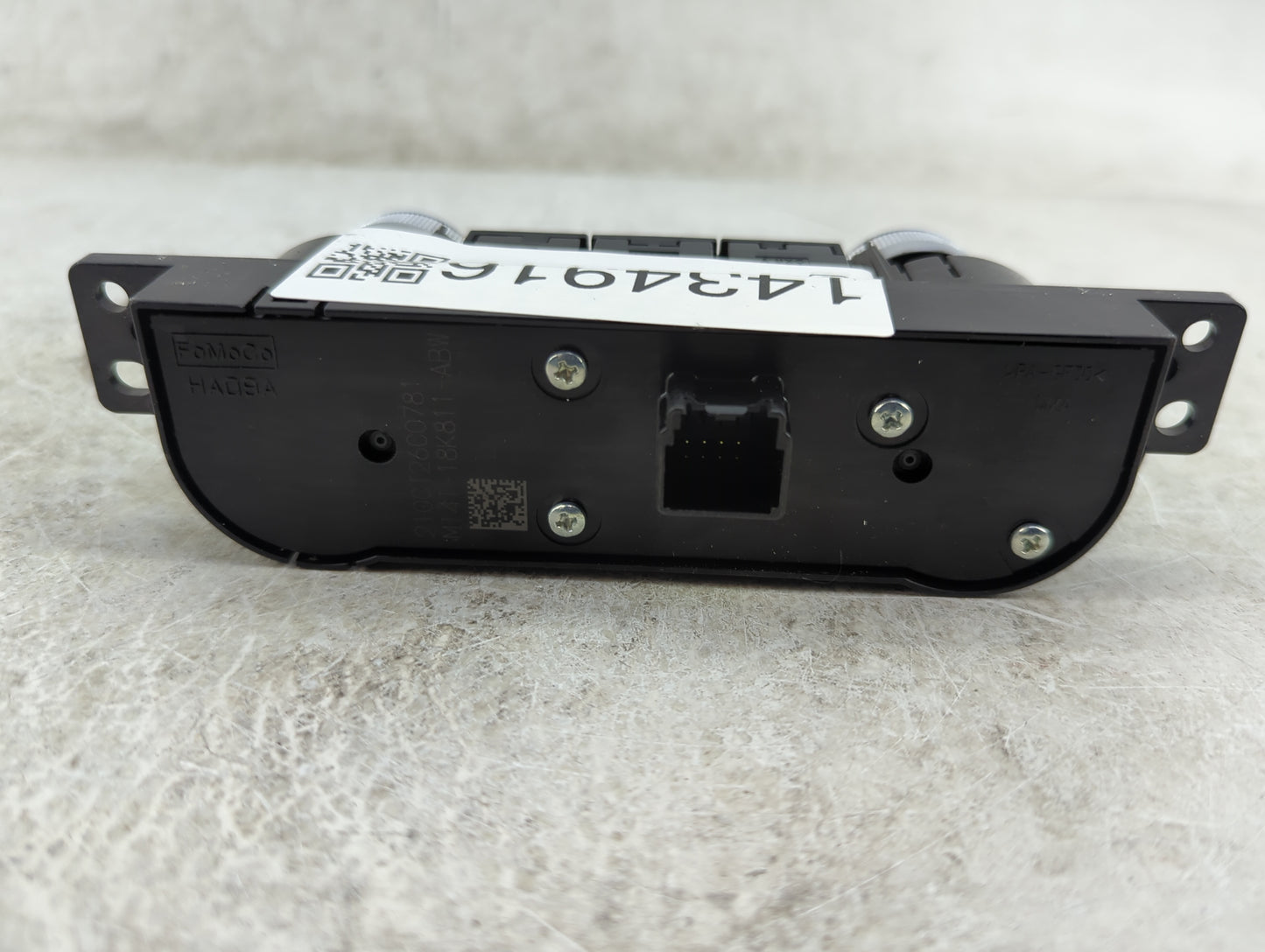 2022 Ford Edge Radio Control Panel - Oemusedautoparts1.com