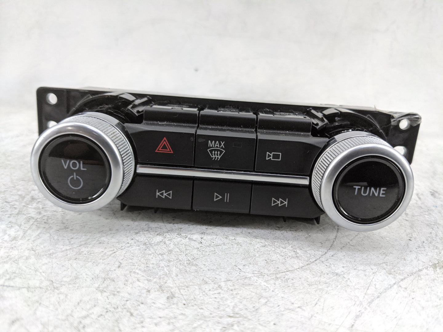 2022 Ford Edge Radio Control Panel 1478399 - Oemusedautoparts1.com