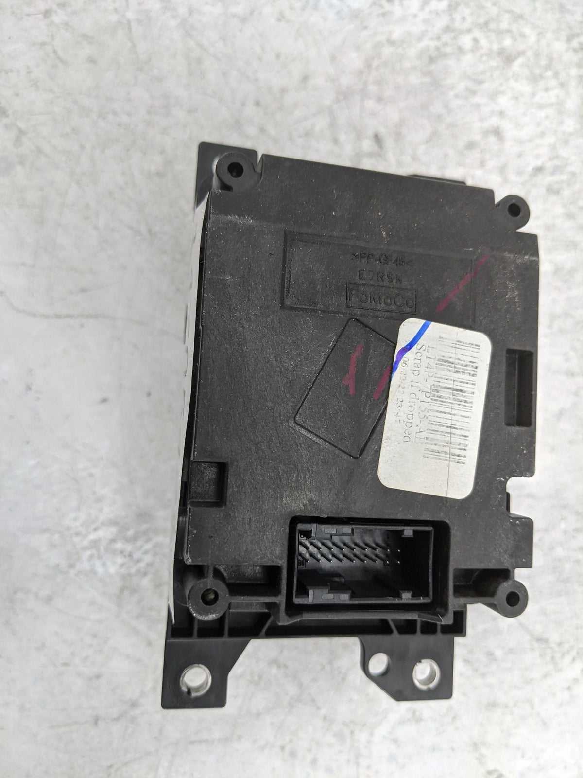 2022 Ford Edge Floor Console Assembly Shifter - Oemusedautoparts1.com