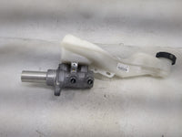 2015-2020 Ford Edge Brake Master Cylinder 1491017 - Oemusedautoparts1.com