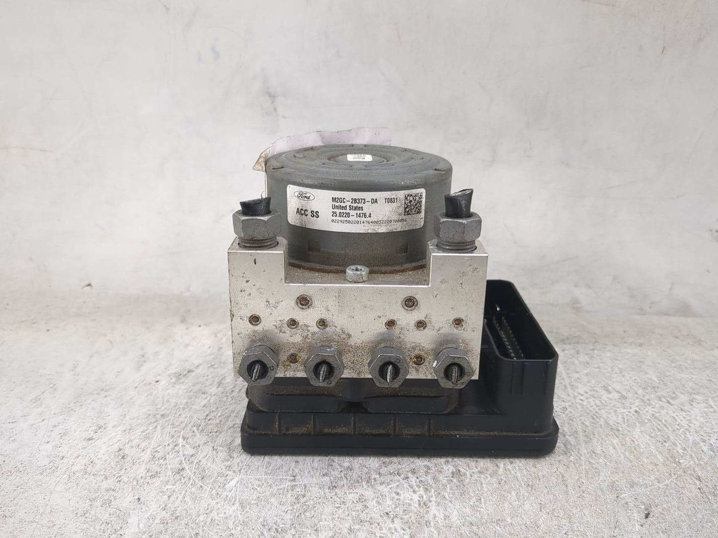 2019-2020 Ford Edge ABS Pump Control Module Replacement P/N:M2GC-2B373-DA 25.0220-1476.4 Fits Fits 2019 2020 OEM Used Auto P