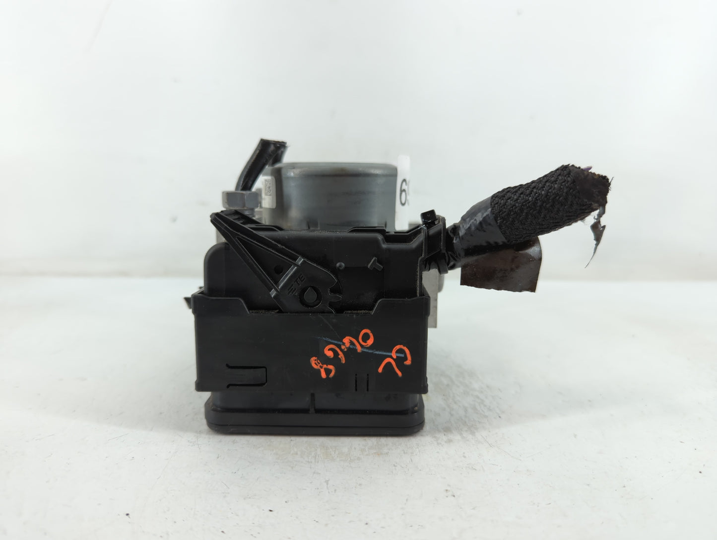 2019-2020 Ford Edge ABS Pump Control Module Replacement P/N:M2GC-2B373-DA Fits Fits 2019 2020 OEM Used Auto Parts - Oemuseda