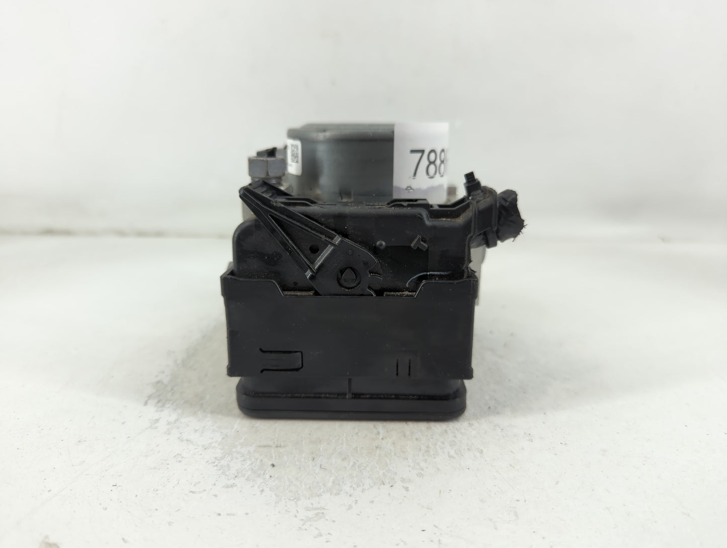 2019-2020 Ford Edge ABS Pump Control Module Replacement P/N:M2GC-2B373-DA Fits Fits 2019 2020 OEM Used Auto Parts - Oemuseda