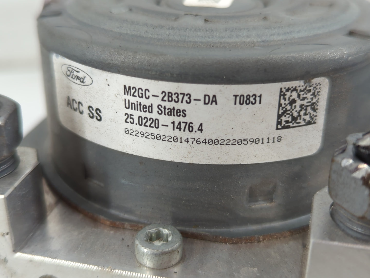 2019-2020 Ford Edge ABS Pump Control Module Replacement P/N:M2GC-2B373-DA EG9C-2C405-AC Fits Fits 2019 2020 OEM Used Auto Pa