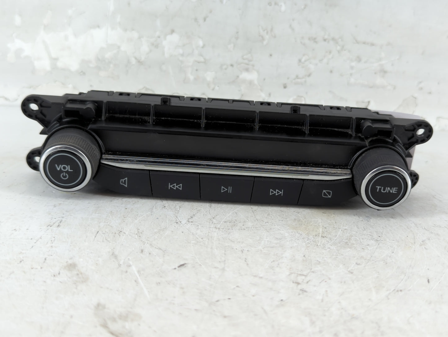 2021-2022 Ford Escape Radio Control Panel - Oemusedautoparts1.com