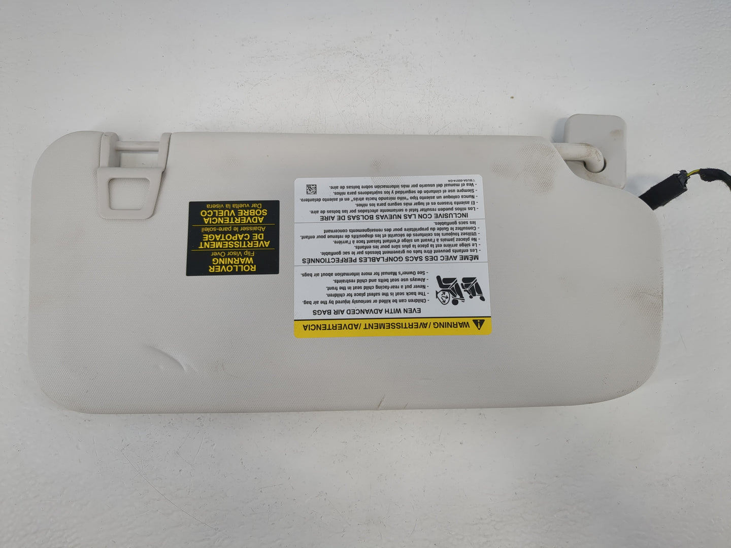 2021-2022 Ford Escape Sun Visor Shade Replacement Driver Left Mirror Fits Fits 2021 2022 OEM Used Auto Parts - Oemusedautopa
