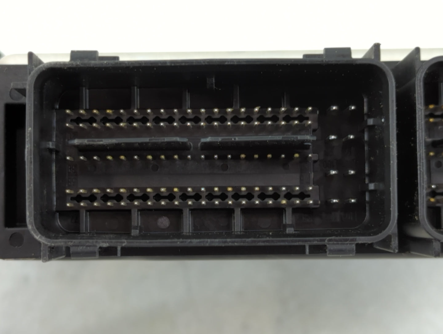 2020-2022 Ford Escape PCM Engine Control Computer ECU ECM PCU OEM P/N:LX6A-12A650-ZA Fits Fits 2020 2021 2022 OEM Used Auto 