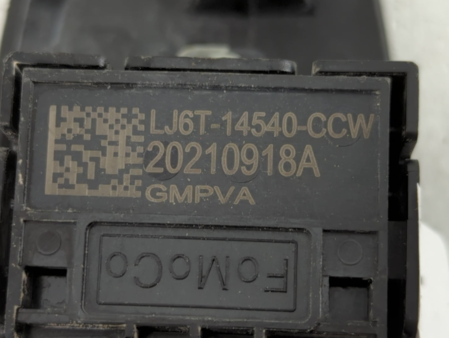 2020-2022 Ford Escape Master Power Window Switch Replacement Driver Side Left P/N:LJ6T-14540-CCW Fits Fits 2020 2021 2022 OE