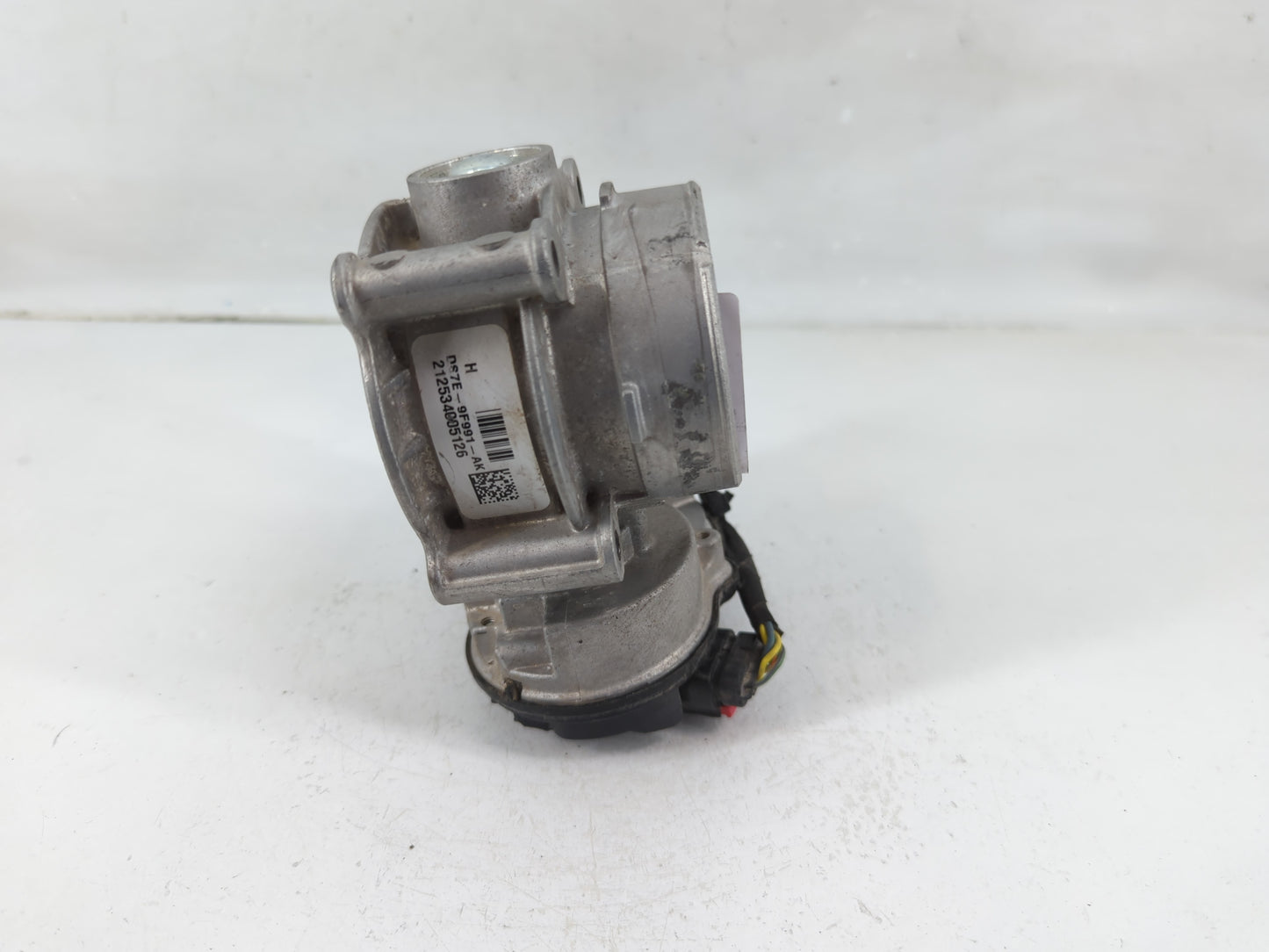 2013-2022 Ford Escape Throttle Body P/N:DS7E-9F991-AK Fits Fits 2013 2014 2015 2016 2017 2018 2019 2020 2021 2022 OEM Used A