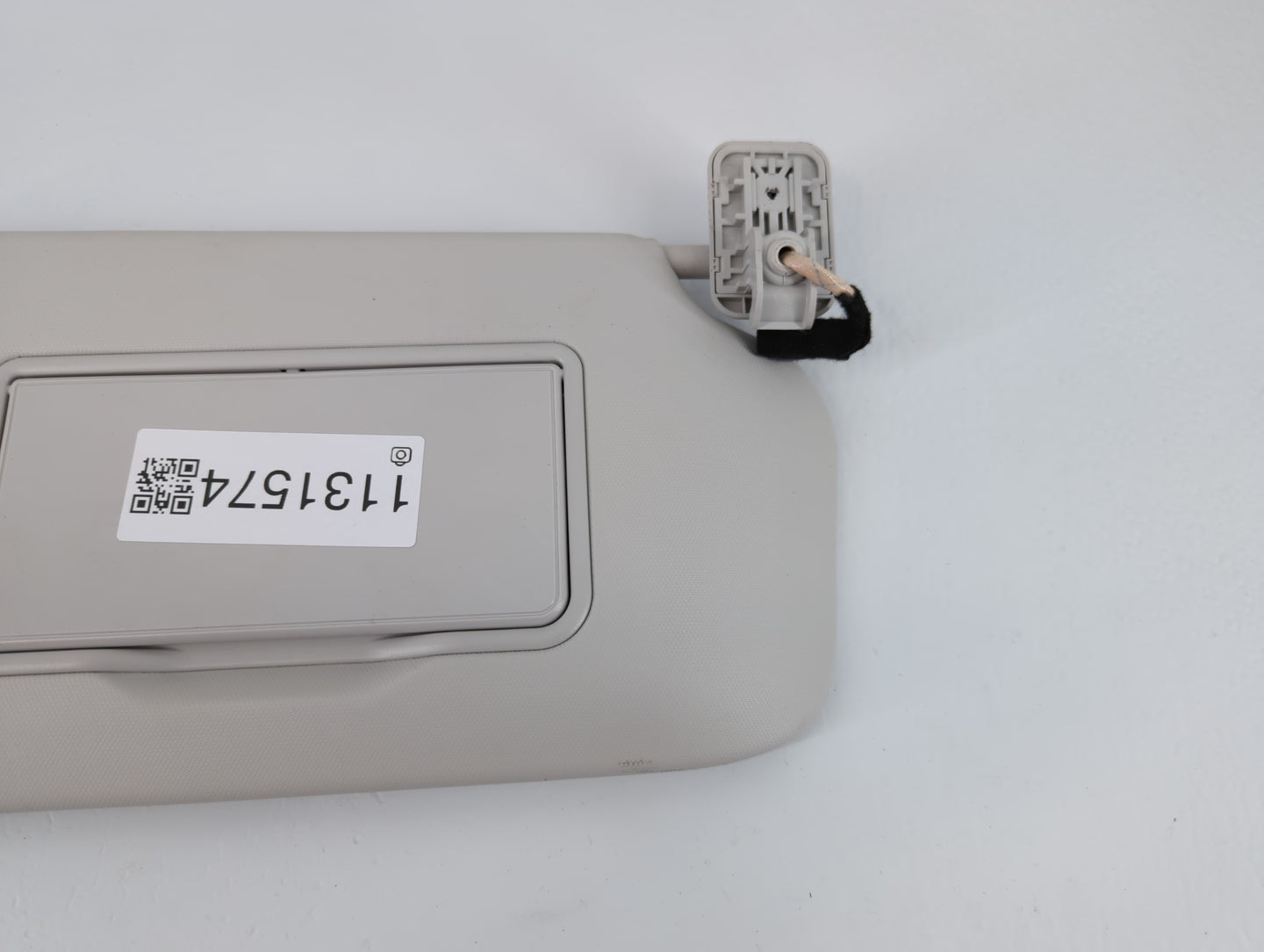 2021-2022 Ford Escape Sun Visor Shade Replacement Passenger Right Mirror Fits Fits 2021 2022 OEM Used Auto Parts - Oemusedau