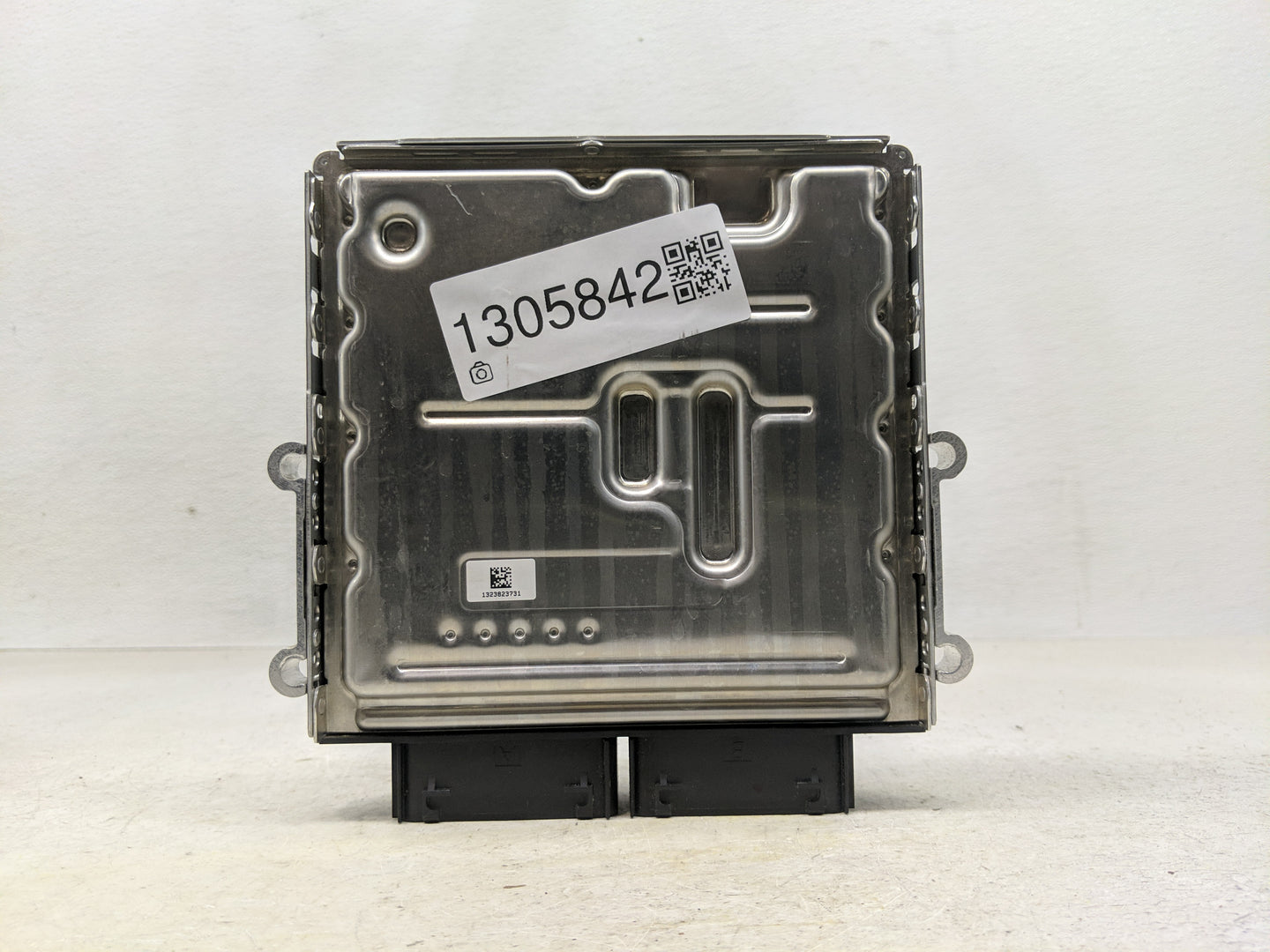 2020-2022 Ford Escape PCM Engine Control Computer ECU ECM PCU OEM P/N:LX64-12A650-ZA Fits Fits 2020 2021 2022 OEM Used Auto 