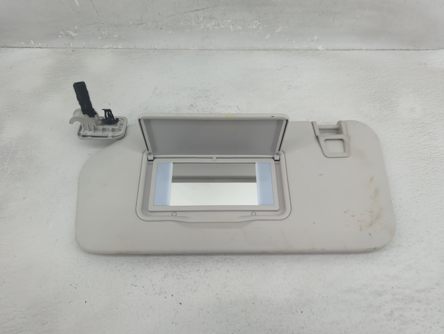 2021-2022 Ford Escape Sun Visor Shade Replacement Driver Left Mirror Fits Fits 2021 2022 OEM Used Auto Parts - Oemusedautopa