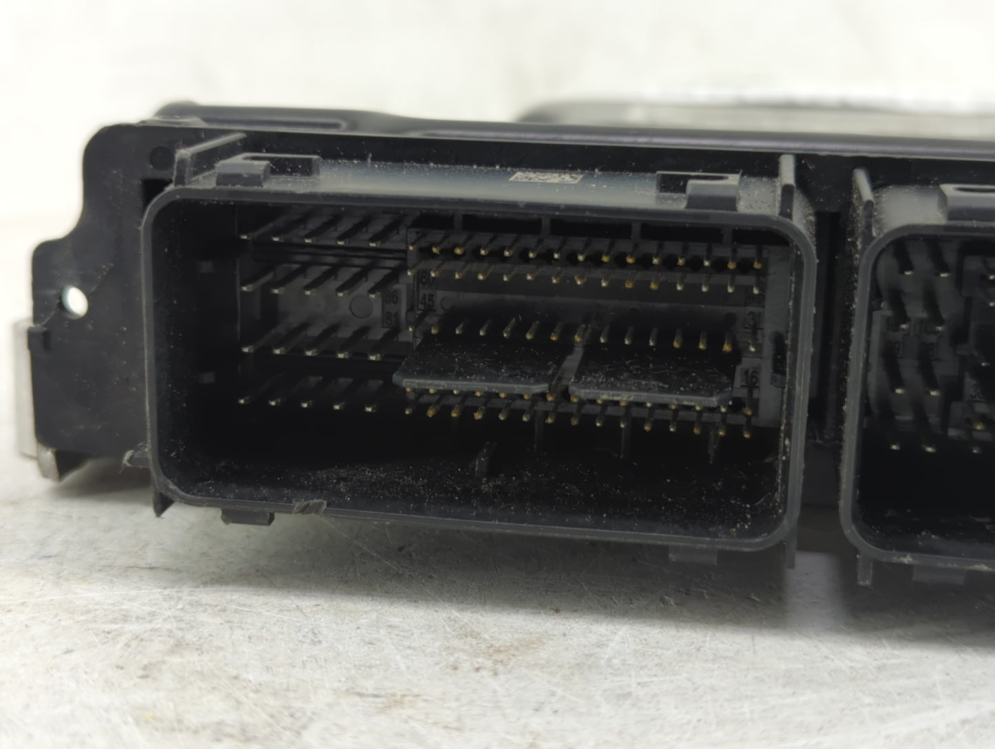 2020-2022 Ford Escape PCM Engine Control Computer ECU ECM PCU OEM P/N:LX6A-12A650-ZA 0 261 S22 492 Fits Fits 2020 2021 2022 