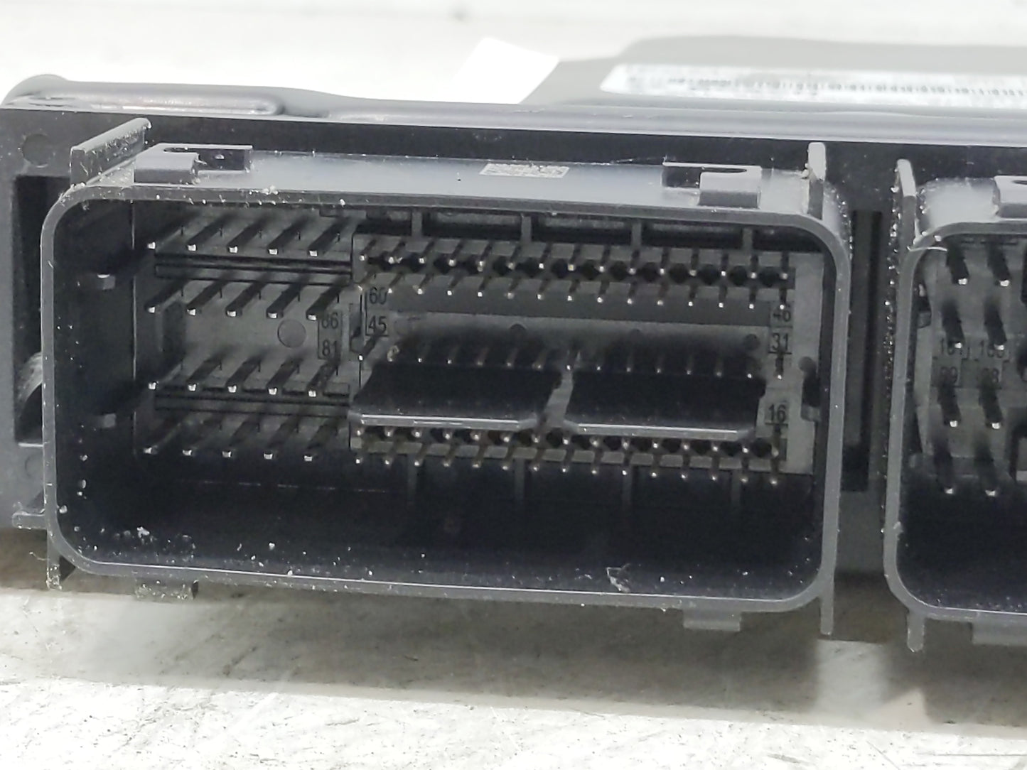 2020-2022 Ford Escape PCM Engine Control Computer ECU ECM PCU OEM P/N:KK1A-12B684-JA Fits Fits 2020 2021 2022 OEM Used Auto 
