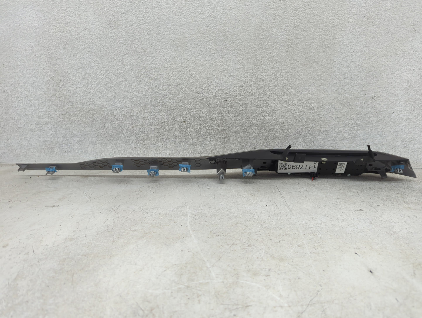 2022 Ford Escape Climate Control Module Temperature AC/Heater Replacement P/N:LJ6T-18K811-CB Fits OEM Used Auto Parts - Oemu