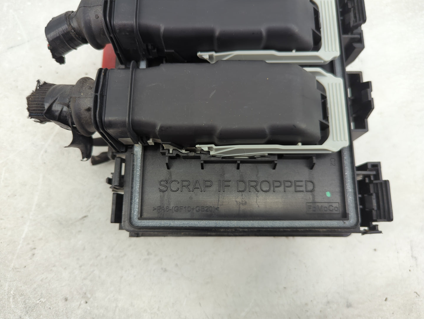 2021-2022 Ford Escape Fusebox Fuse Box Panel Relay Module P/N:JX6T-14A003-AB Fits Fits 2021 2022 OEM Used Auto Parts - Oemus