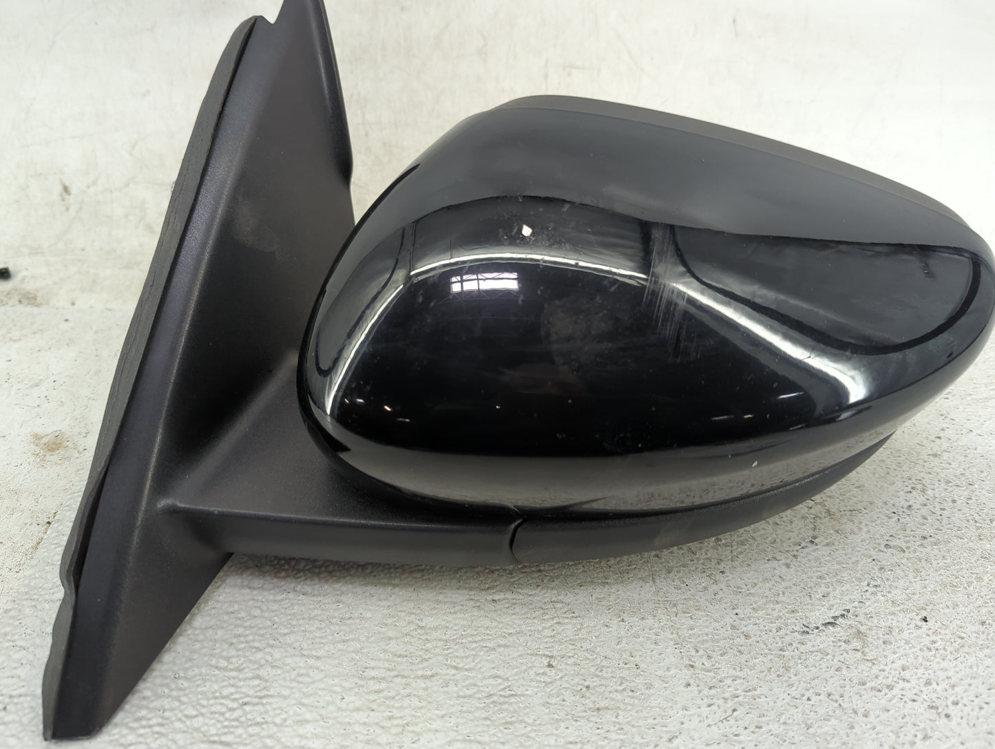 2022 Ford Escape Driver Side View Mirror - Left Door Mirror OEM Used - Oemusedautoparts1.com