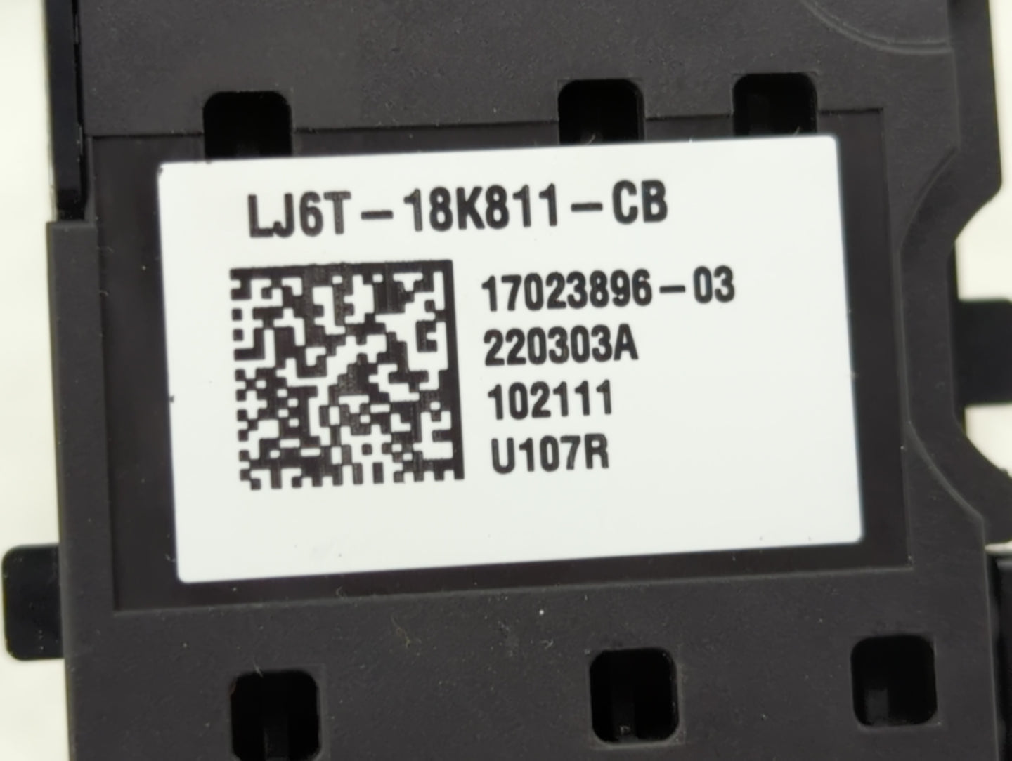 2021-2022 Ford Escape Radio Control Panel - Oemusedautoparts1.com