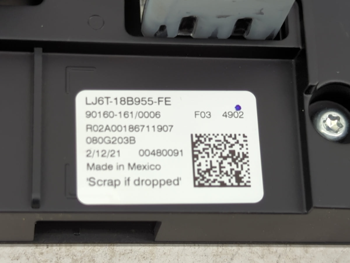 2021-2022 Ford Escape Information Radio Display Screen Black - Oemusedautoparts1.com