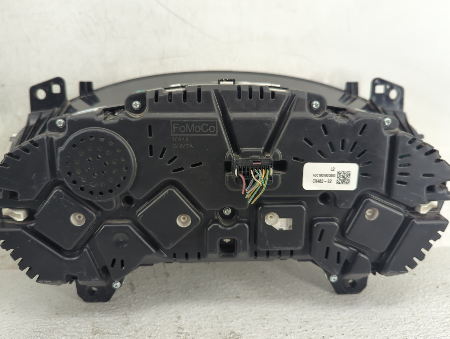 2020-2022 Ford Escape Instrument Cluster Speedometer Gauges P/N:A3C1037920000 CX482-S2 Fits Fits 2020 2021 2022 OEM Used Aut