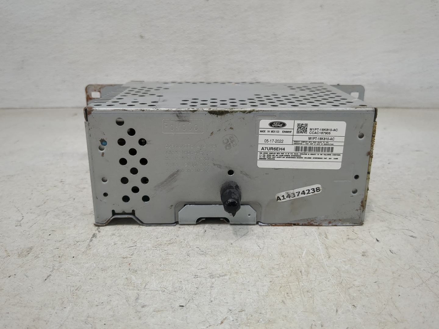 2021-2022 Ford Escape Radio AM FM Cd Player Receiver Replacement P/N:M1PT-18K810-AC CCAC187905, A7UR6EH4 Fits Fits 2021 2022