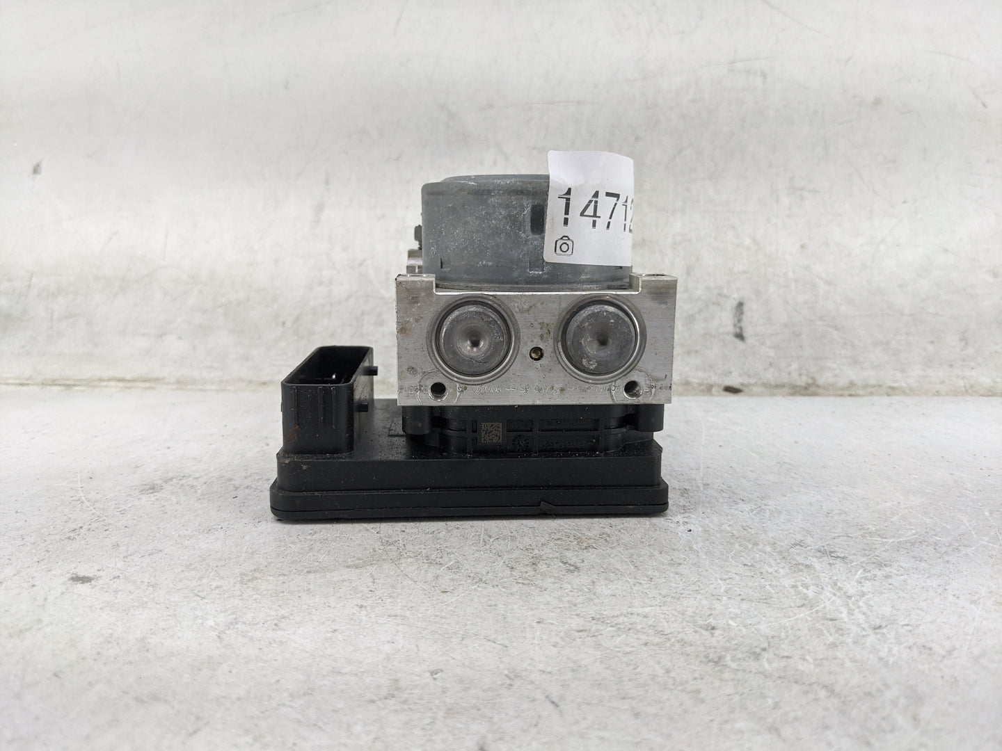 2020-2022 Ford Escape ABS Pump Control Module Replacement P/N:LX6C-2B373-CS LX6C-2C219-CS Fits Fits 2020 2021 2022 OEM Used 
