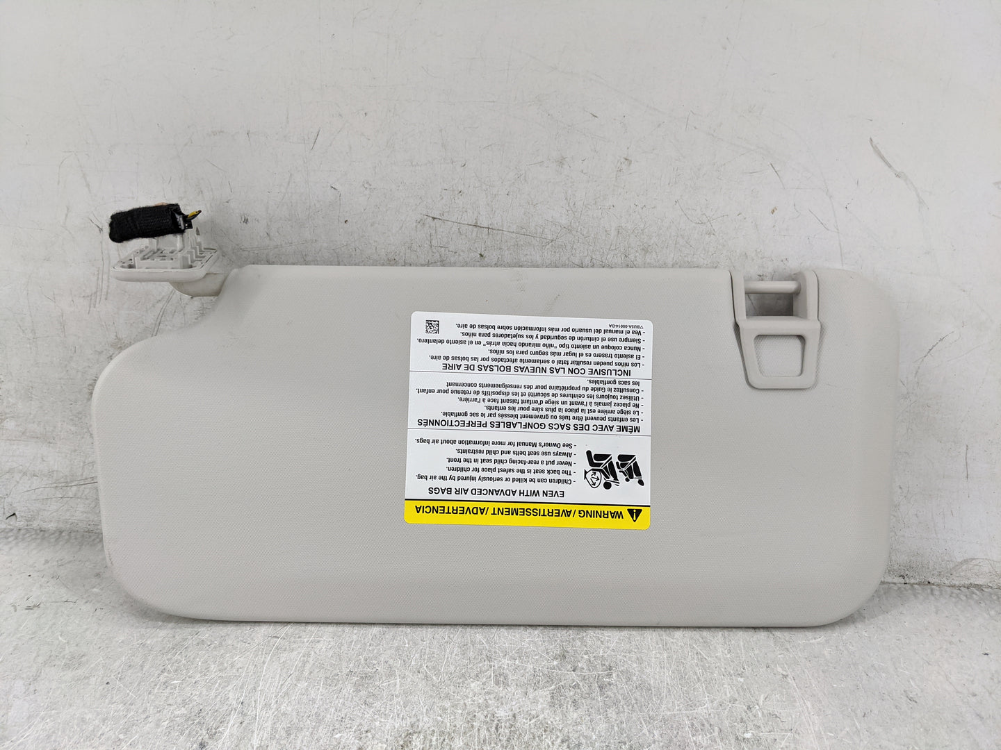 2021-2022 Ford Escape Sun Visor Shade Replacement Passenger Right Mirror Fits Fits 2021 2022 OEM Used Auto Parts - Oemusedau