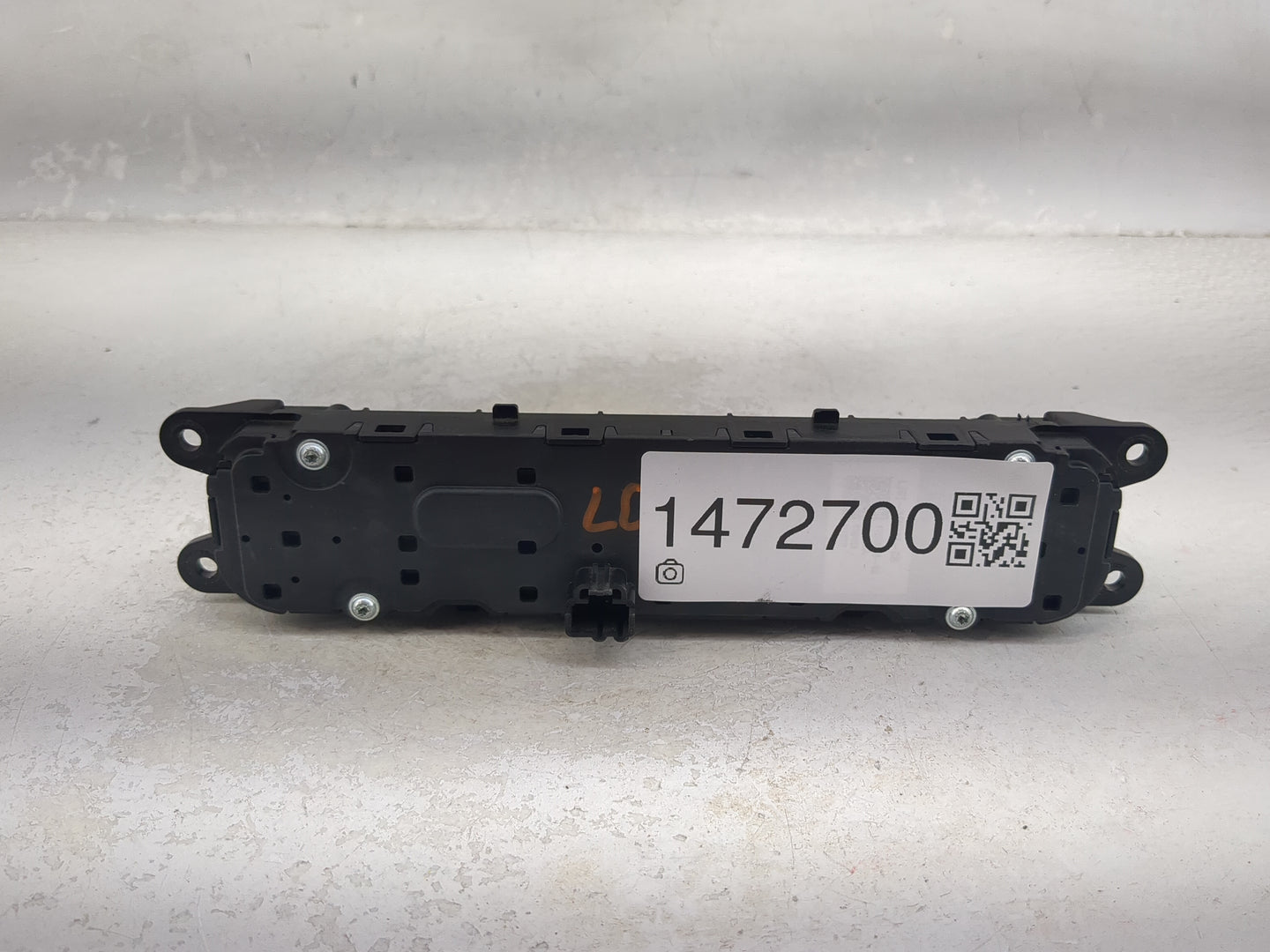 2021-2022 Ford Escape Radio Control Panel 1472700 - Oemusedautoparts1.com