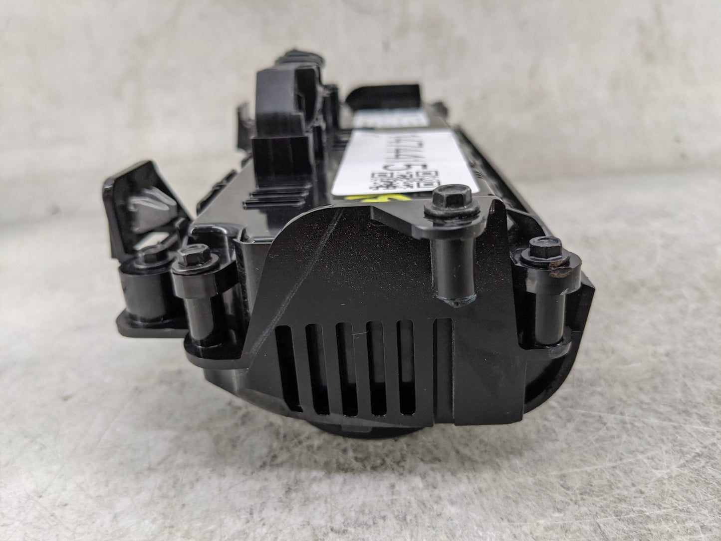 2020-2022 Ford Escape Climate Control Module Temperature AC/Heater Replacement P/N:NJ6T-18C612-GB Fits Fits 2020 2021 2022 O