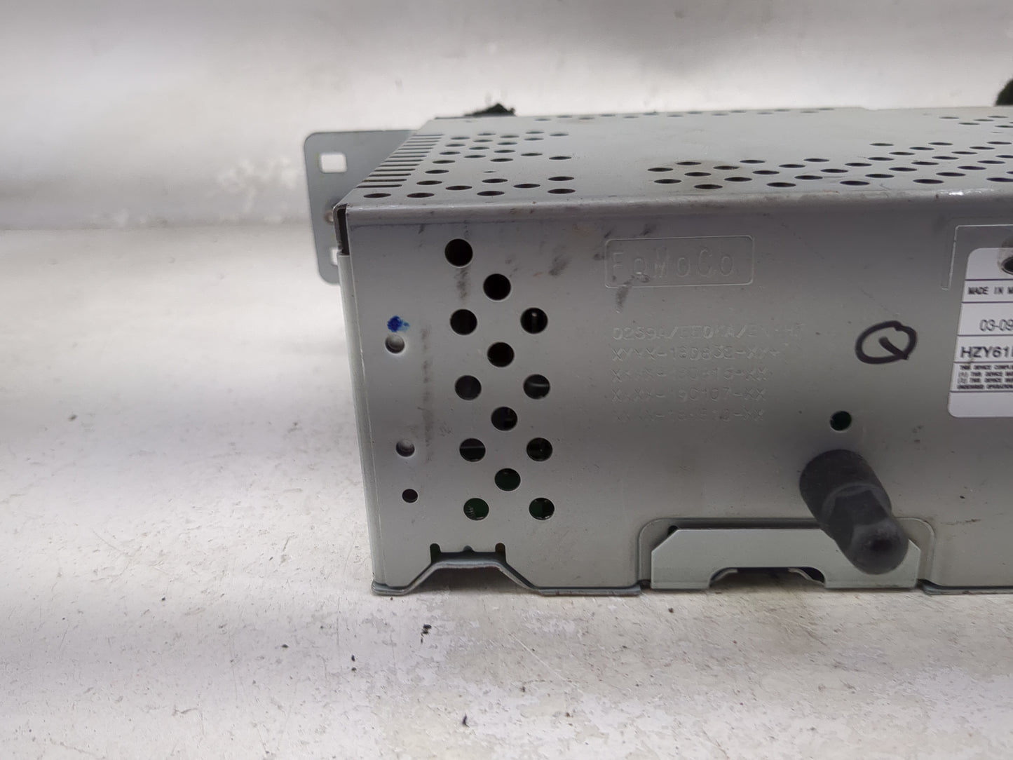 2021-2022 Ford Escape Radio AM FM Cd Player Receiver Replacement P/N:M1PT-18K810-AC CCAC161626, HZY61EWM Fits Fits 2021 2022