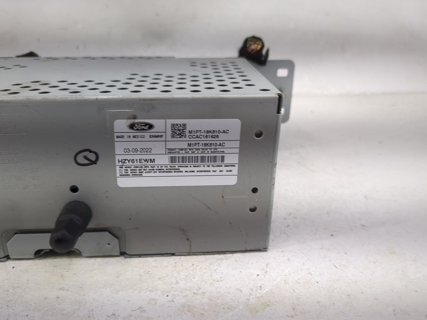 2021-2022 Ford Escape Radio AM FM Cd Player Receiver Replacement P/N:M1PT-18K810-AC CCAC161626, HZY61EWM Fits Fits 2021 2022