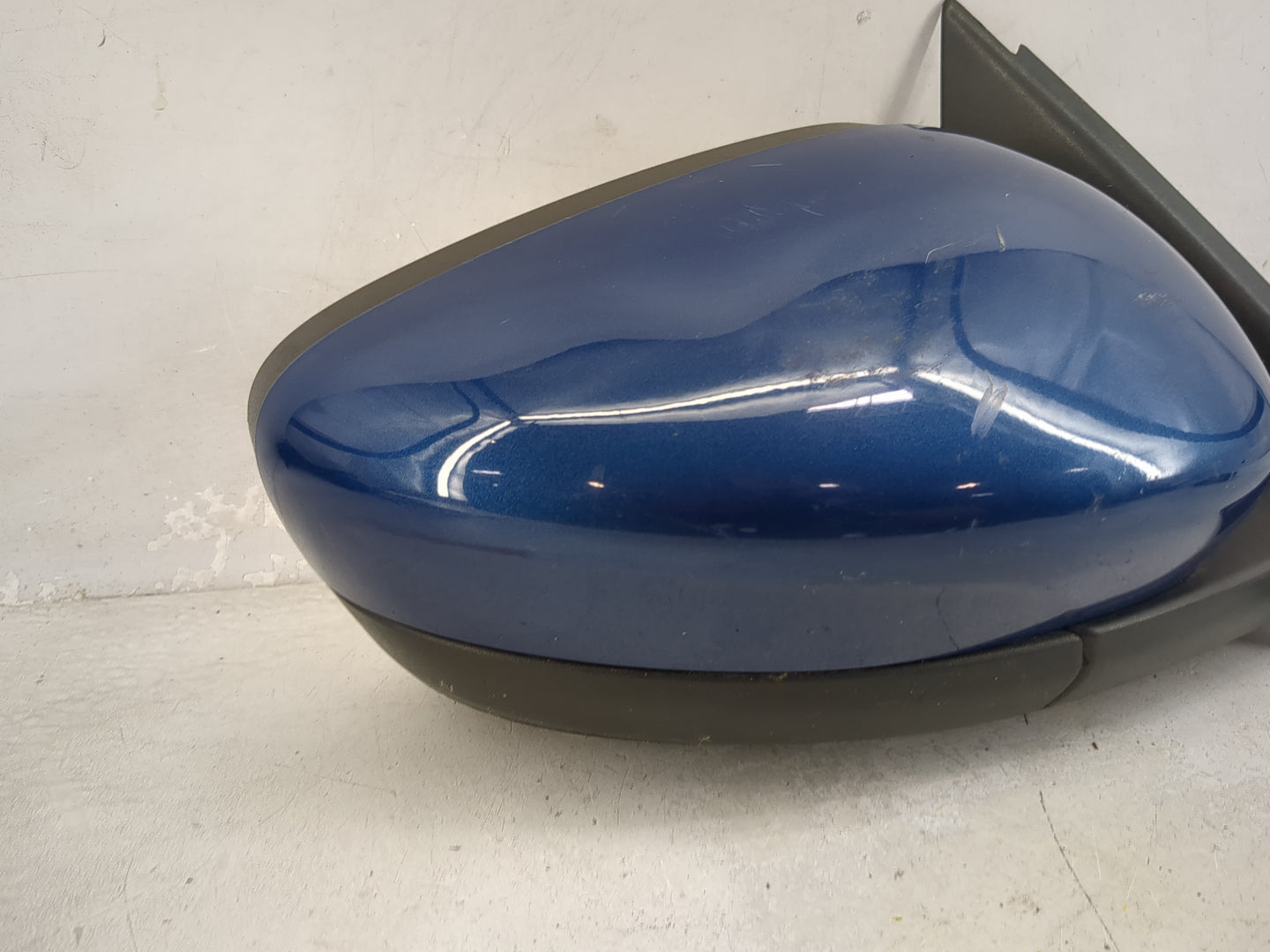 2022 Ford Escape Am Fm Cd Player Radio Receiver Blue Metallic - Oemusedautoparts1.com
