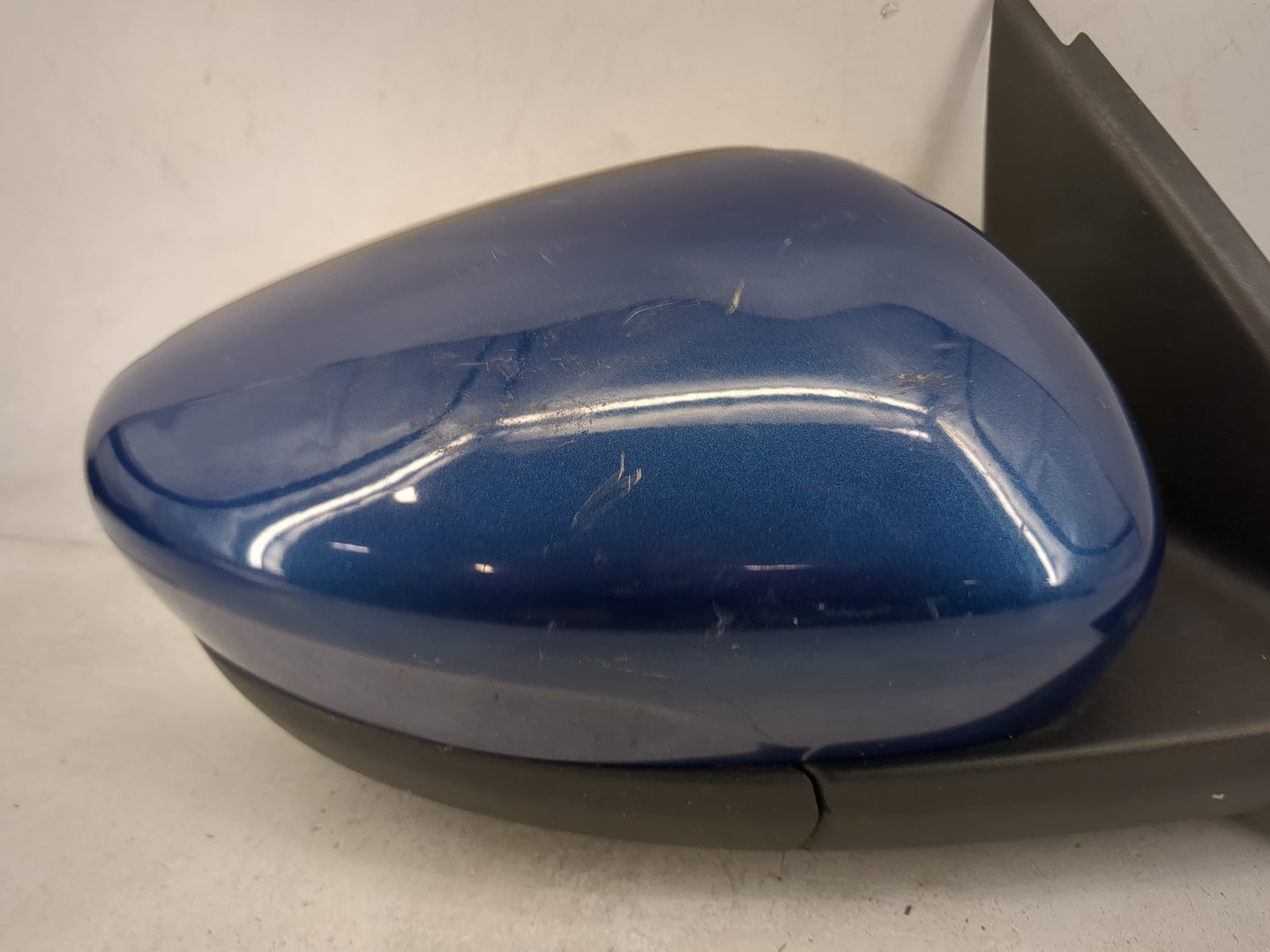 2022 Ford Escape Am Fm Cd Player Radio Receiver Blue Metallic - Oemusedautoparts1.com