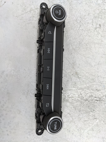 compare product 2021-2022 Ford Escape Radio Control Panel 1478400