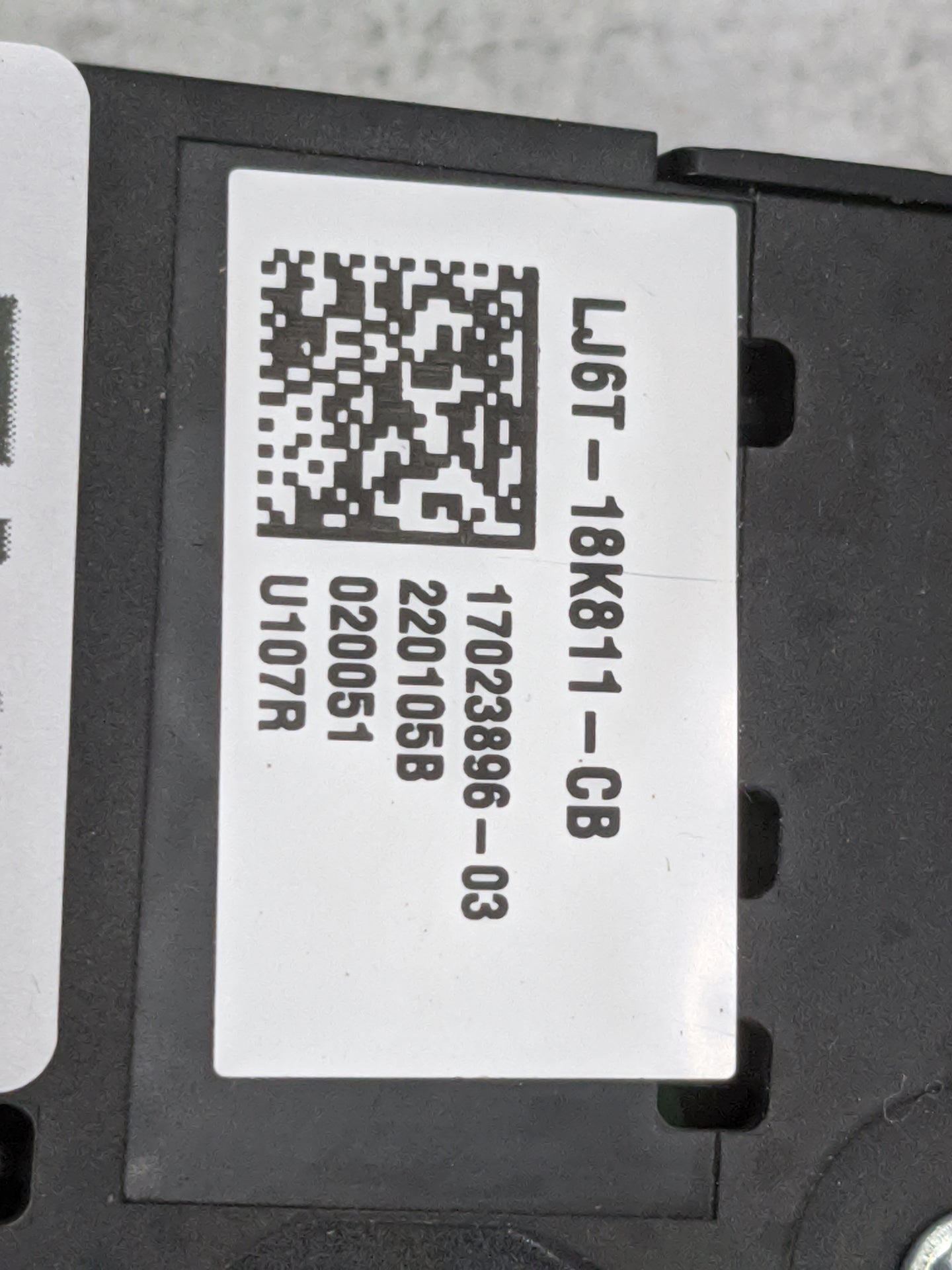 2021-2022 Ford Escape Radio Control Panel 1478400 - Oemusedautoparts1.com