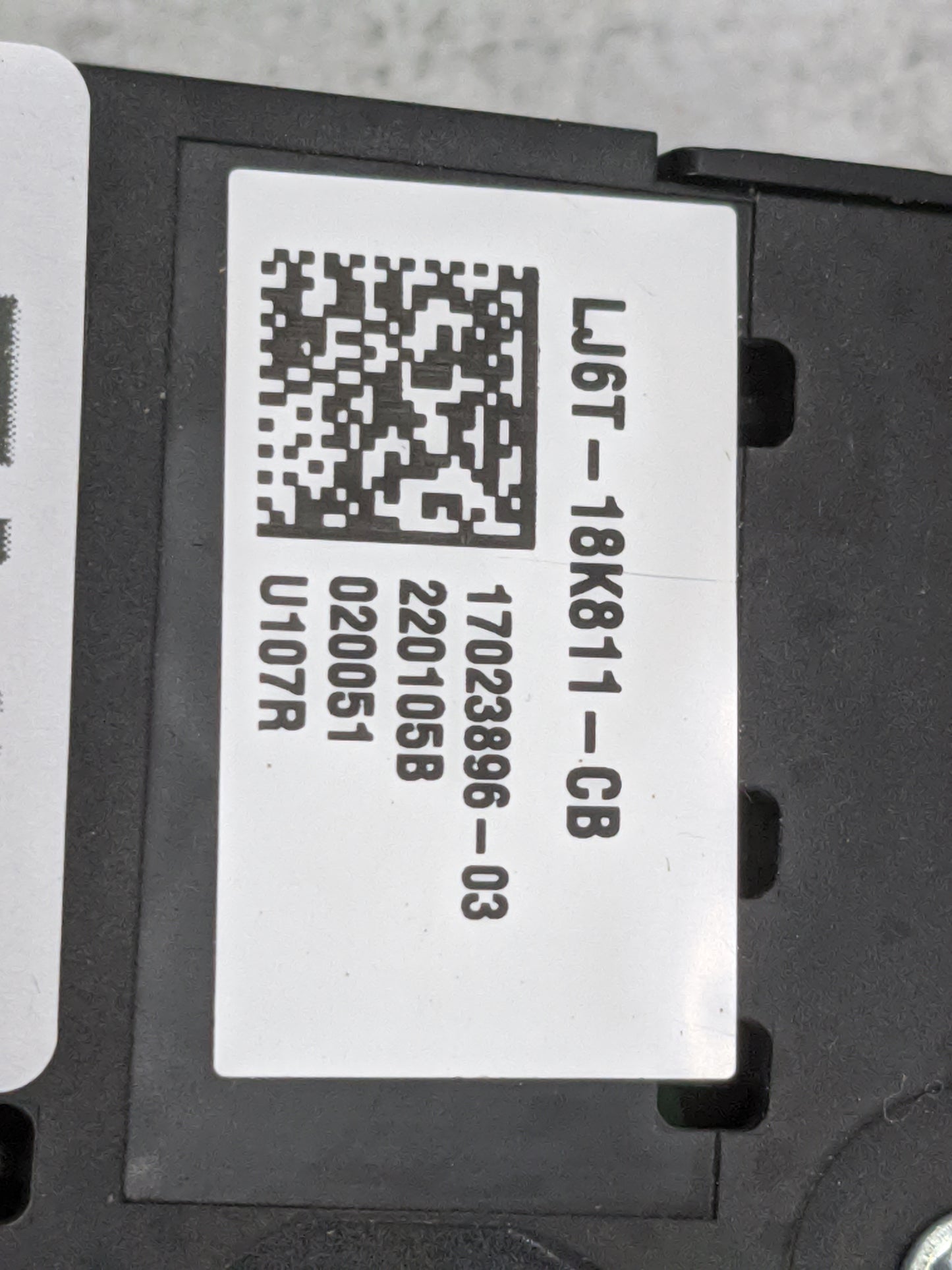 2021-2022 Ford Escape Radio Control Panel 1478400 - Oemusedautoparts1.com