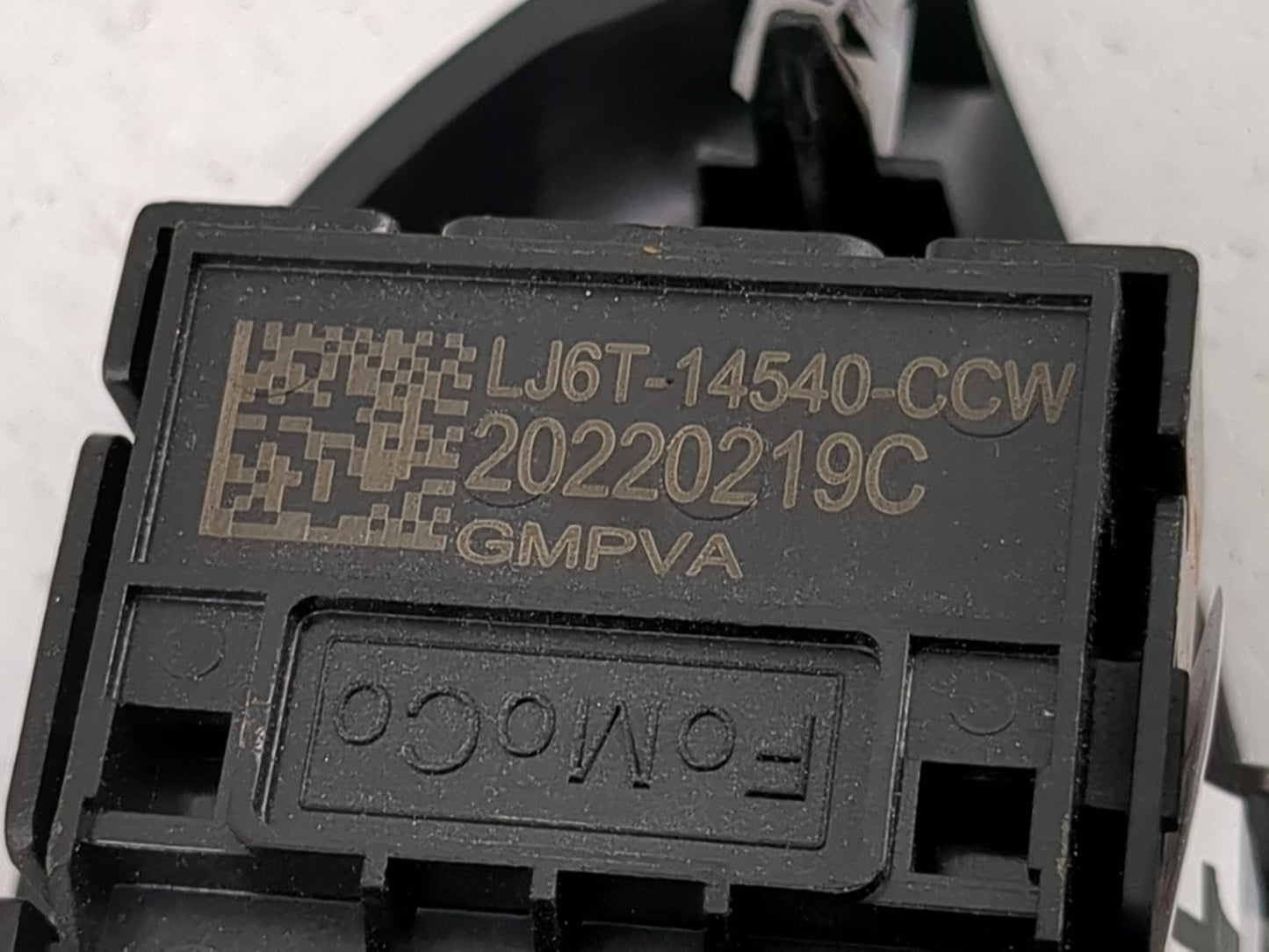 2020-2022 Ford Escape Master Power Window Switch Replacement Driver Side Left P/N:LJ6T-14540-CCW Fits Fits 2020 2021 2022 OE