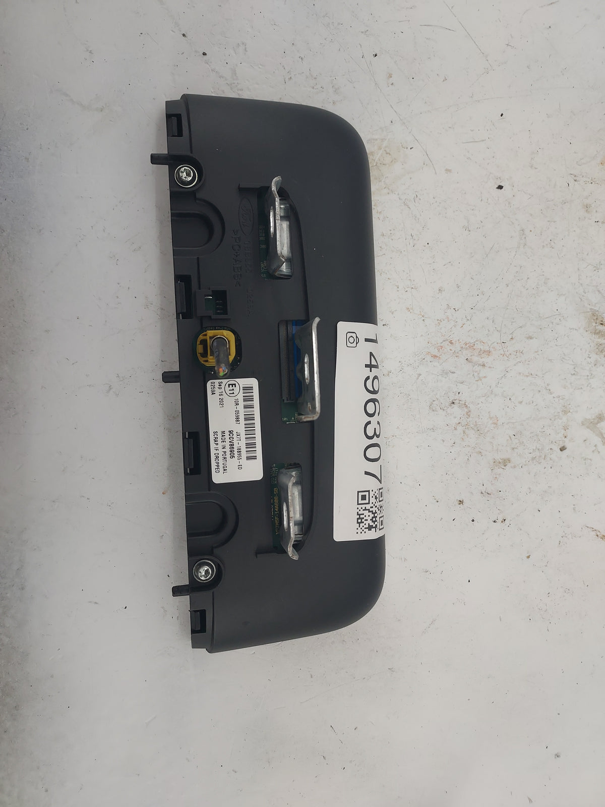 2020-2022 Ford Escape Information Display Screen 1496307 - Oemusedautoparts1.com