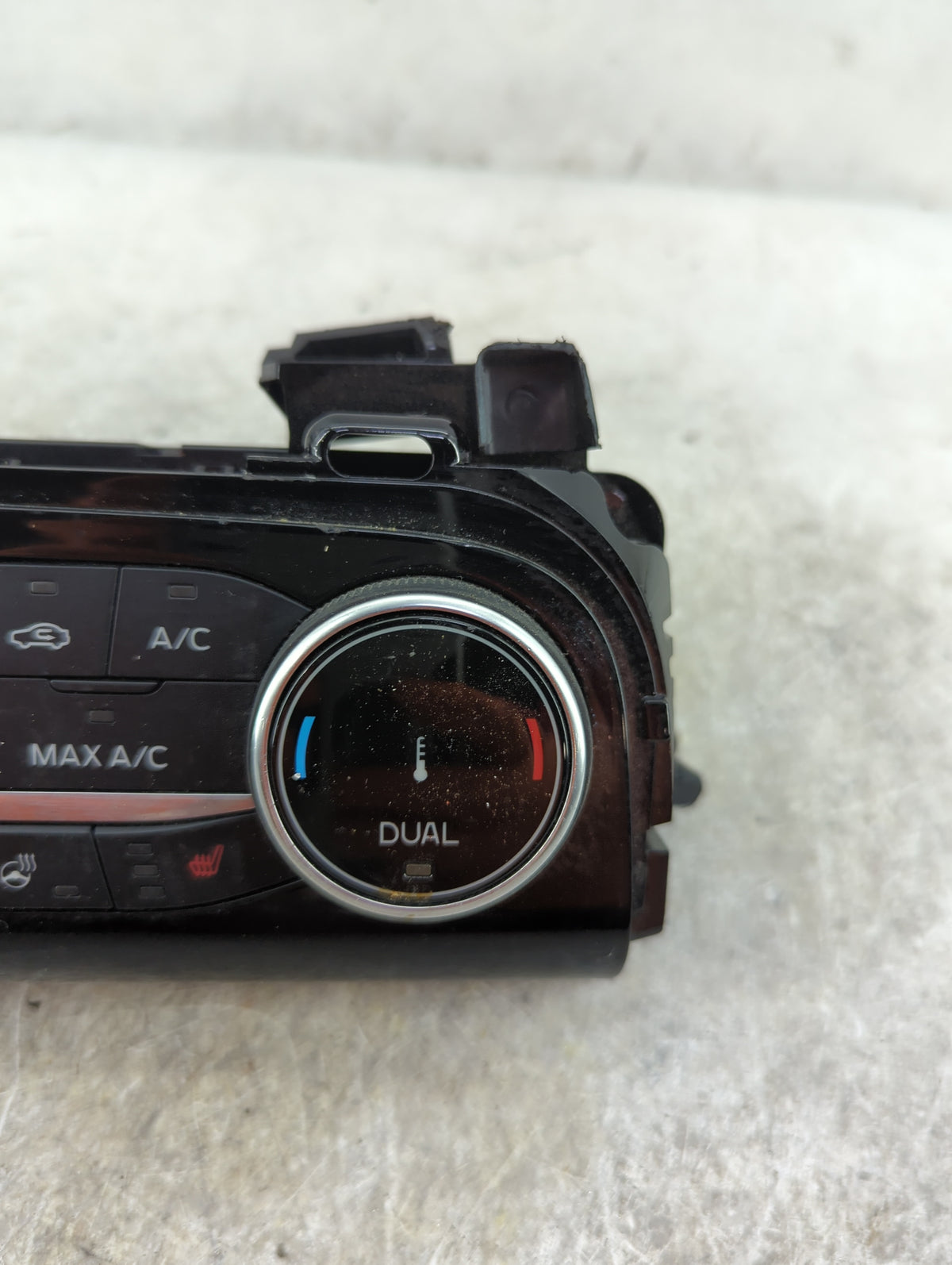 2022 Ford Escape Climate Control Module Temperature AC/Heater Replacement P/N:NJ6T-18C612-GB 90026-942/0002 Fits OEM Used Au