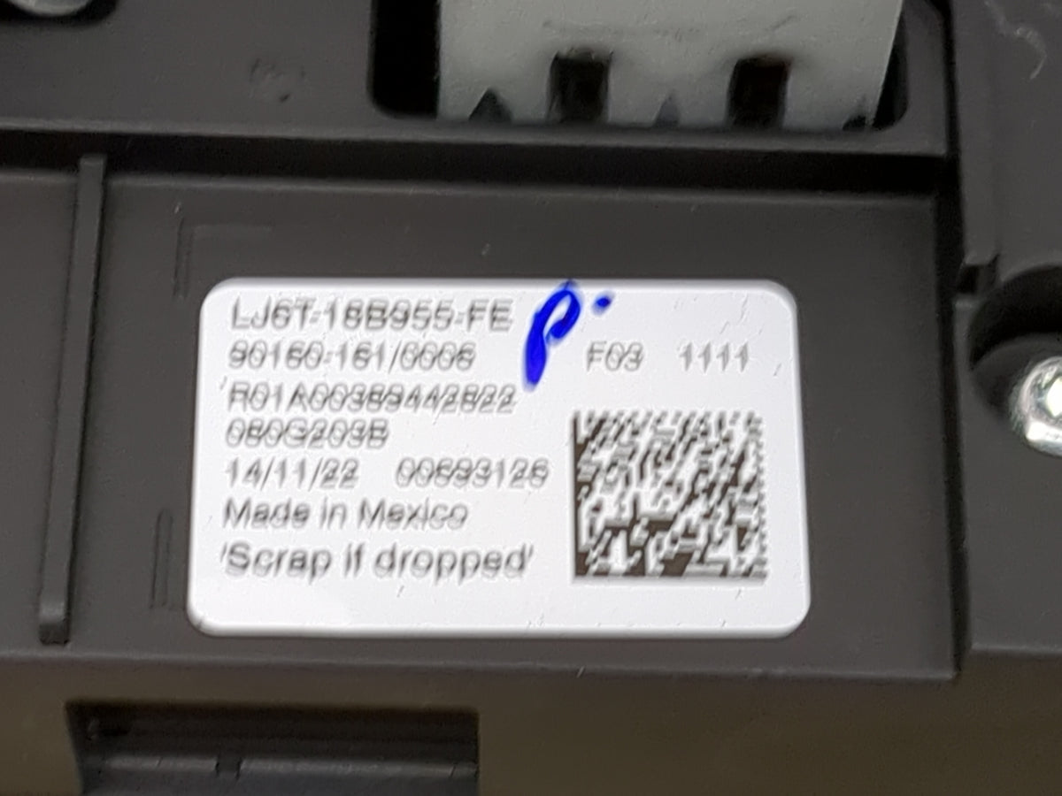 2021-2022 Ford Escape Information Radio Display Screen Black 1520023 - Oemusedautoparts1.com