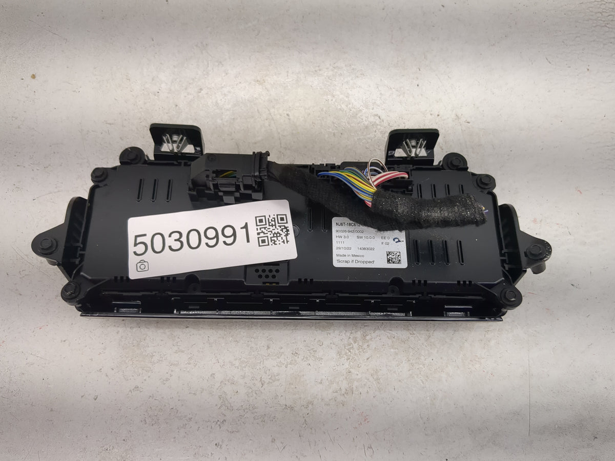 2022 Ford Escape Climate Control Module Temperature AC/Heater Replacement P/N:NJ6T-18C612-GB Fits OEM Used Auto Parts - Oemu