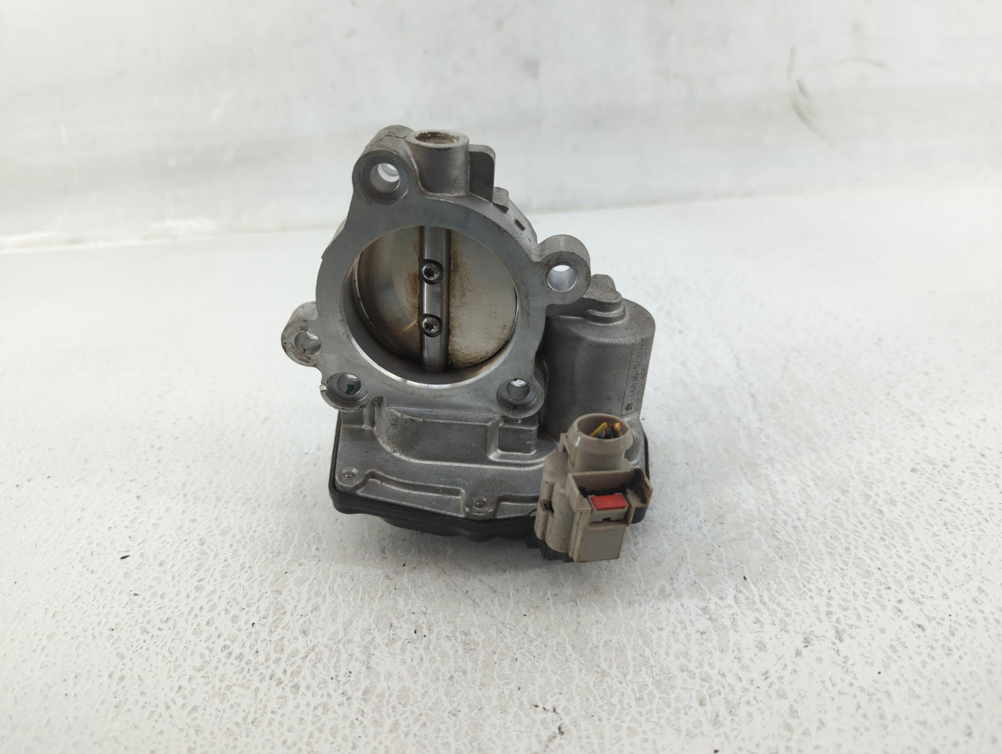 2021-2022 Ford Escape Throttle Body P/N:HX7G-9F991-AA Fits Fits 2021 2022 OEM Used Auto Parts - Oemusedautoparts1.com