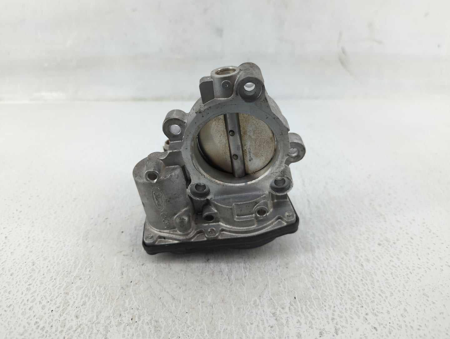 2021-2022 Ford Escape Throttle Body P/N:HX7G-9F991-AA Fits Fits 2021 2022 OEM Used Auto Parts - Oemusedautoparts1.com
