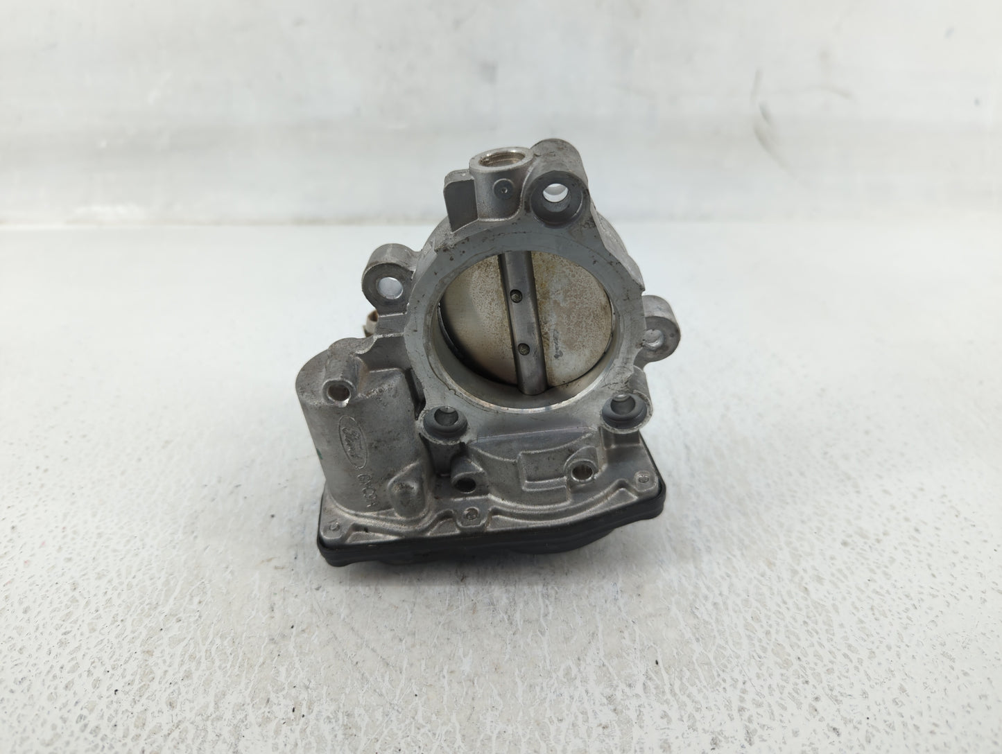 2021-2022 Ford Escape Throttle Body P/N:HX7G-9F991-AA Fits Fits 2021 2022 OEM Used Auto Parts - Oemusedautoparts1.com