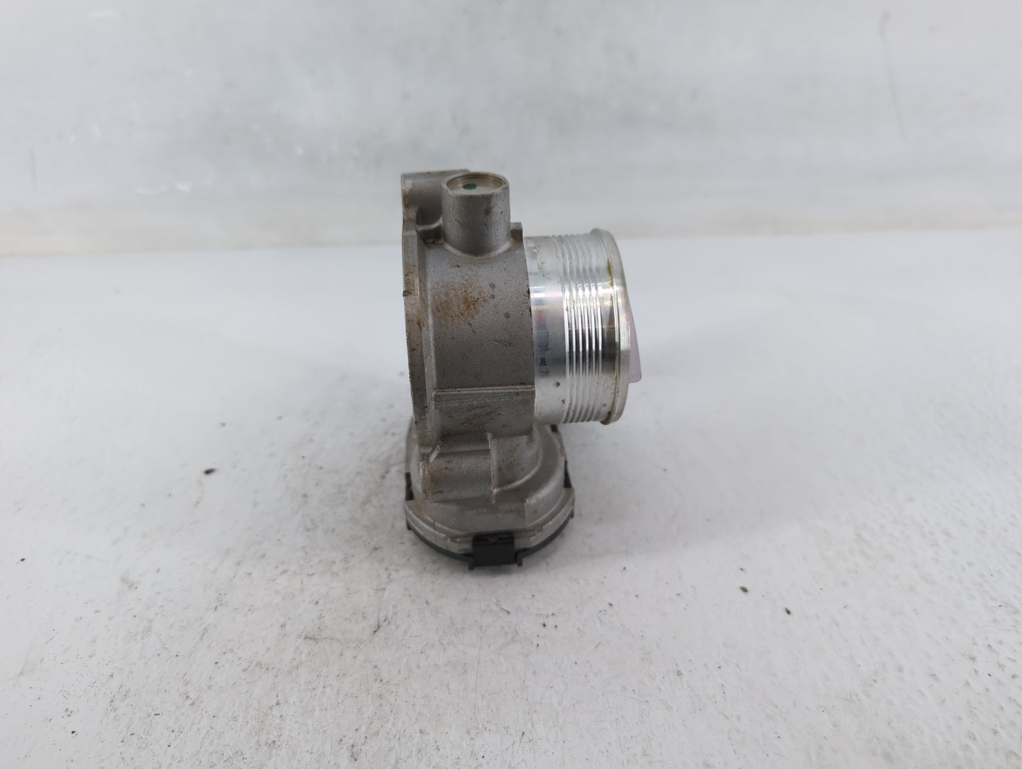 2020-2022 Ford Escape Throttle Body P/N:K2GE-9F991-AA Fits Fits 2020 2021 2022 OEM Used Auto Parts - Oemusedautoparts1.com