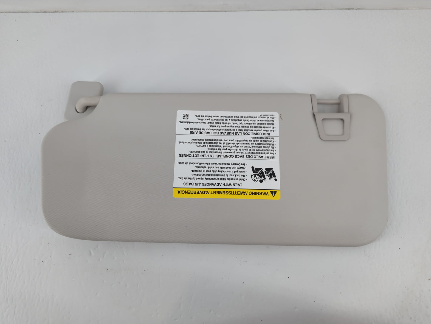 2021-2022 Ford Escape Sun Visor Shade Replacement Passenger Right Mirror Fits Fits 2021 2022 OEM Used Auto Parts - Oemusedau